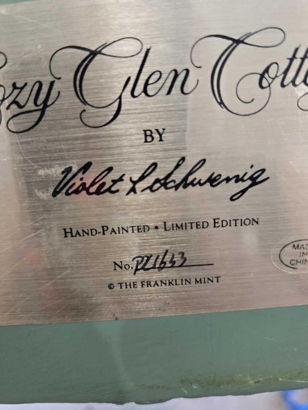 Franklin Mint Cozy Glen Cottage Violet Schwenig Limited Edition Card Box